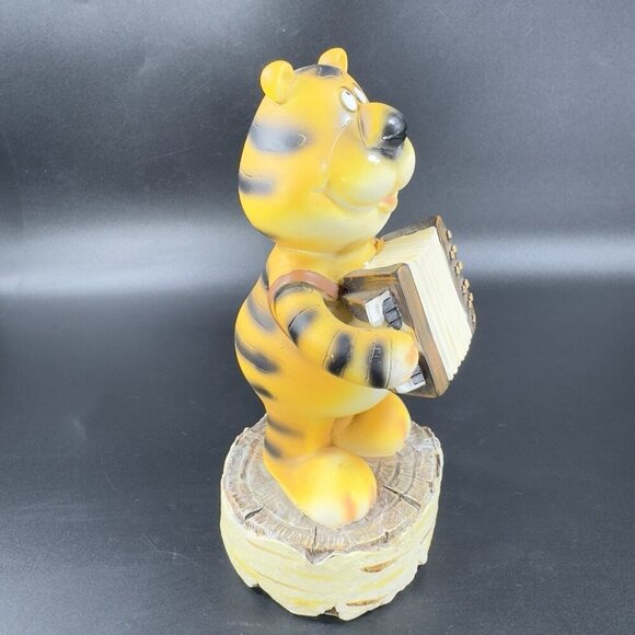 Vintage Resin Tiger Musician Playing the Accordion Harmonica Decorative Figurine - Picture 7 of 11